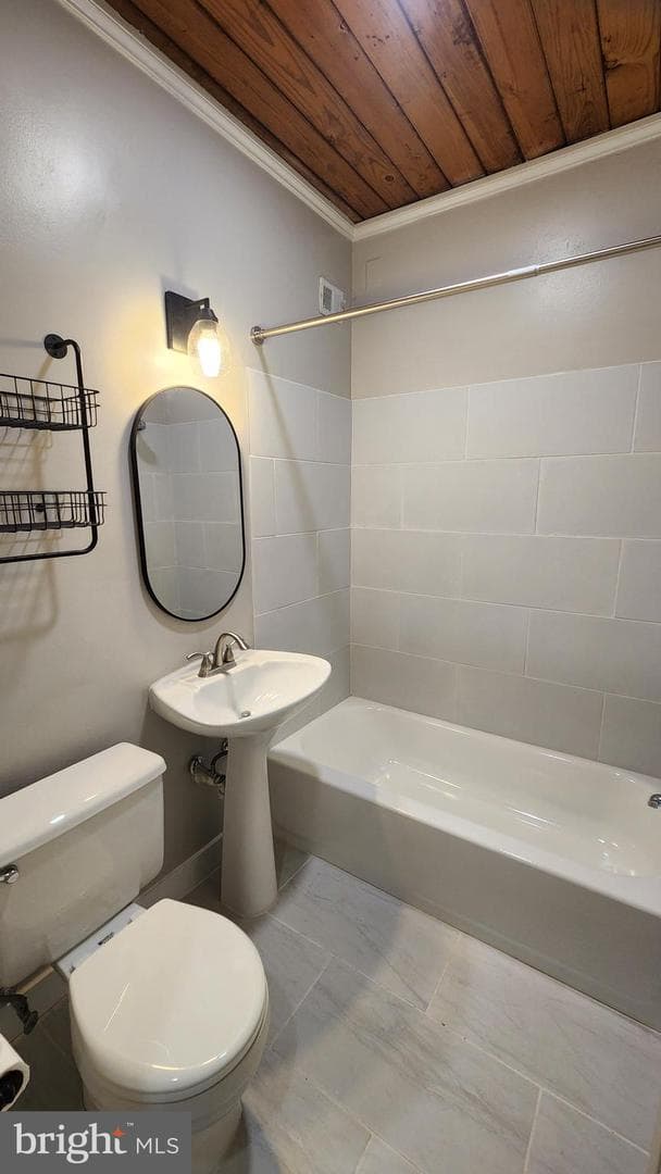 53 Skyhill Road #301 photo 11