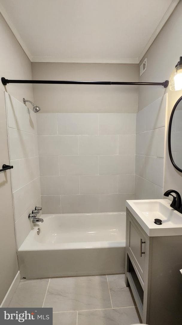53 Skyhill Road #301 photo 15
