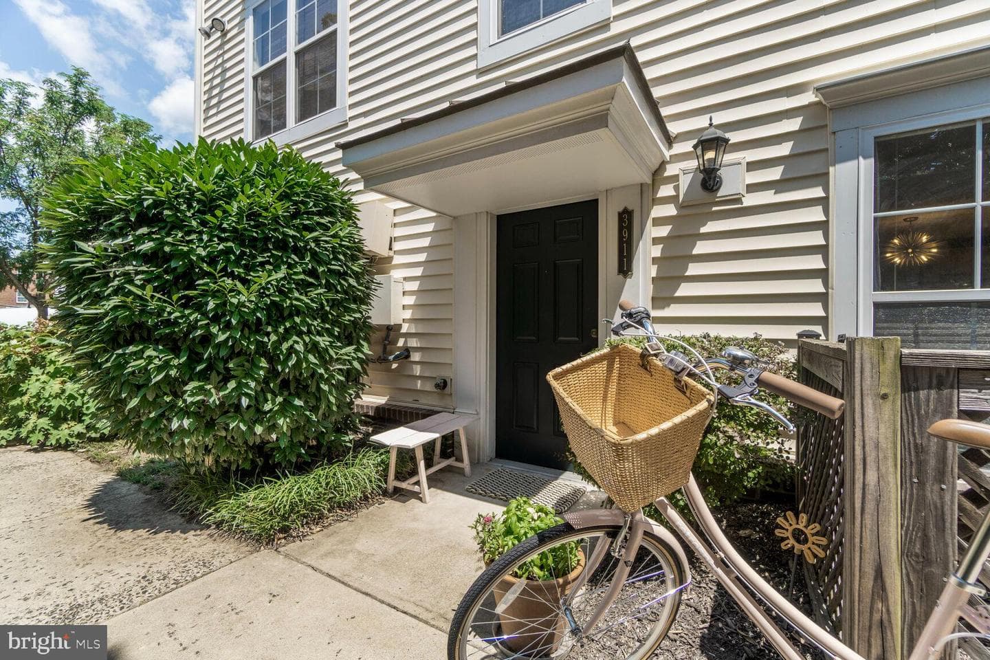 3911 Old Dominion Boulevard photo 2