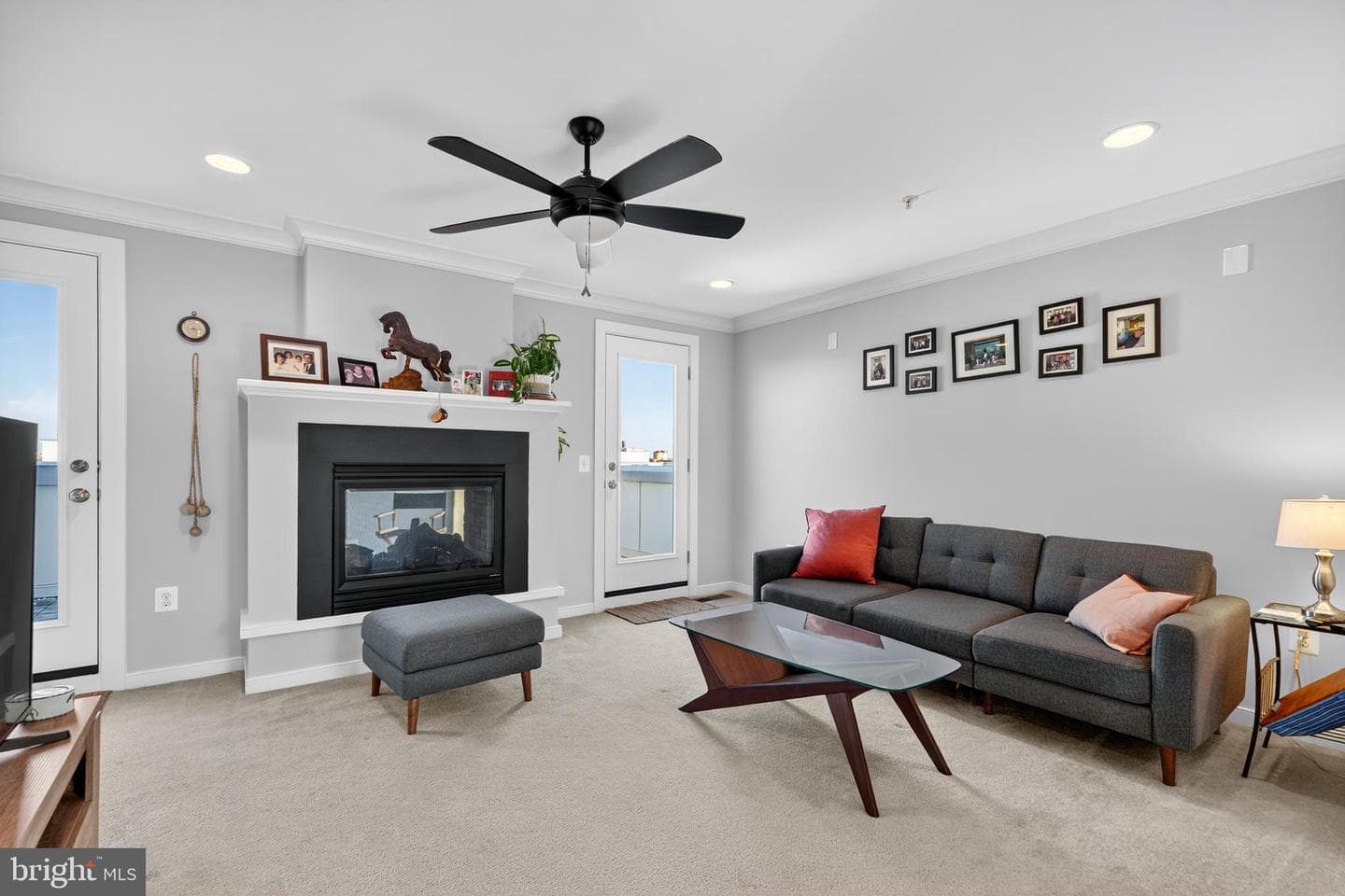 908 Montgomery Street photo 18