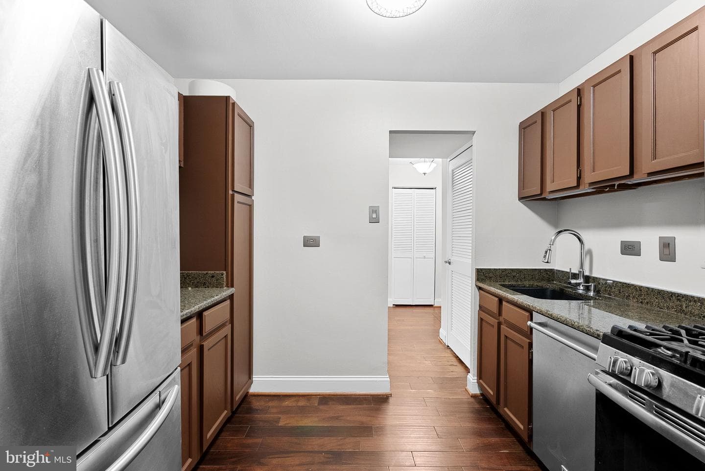5340 Holmes Run Parkway #107 photo 12