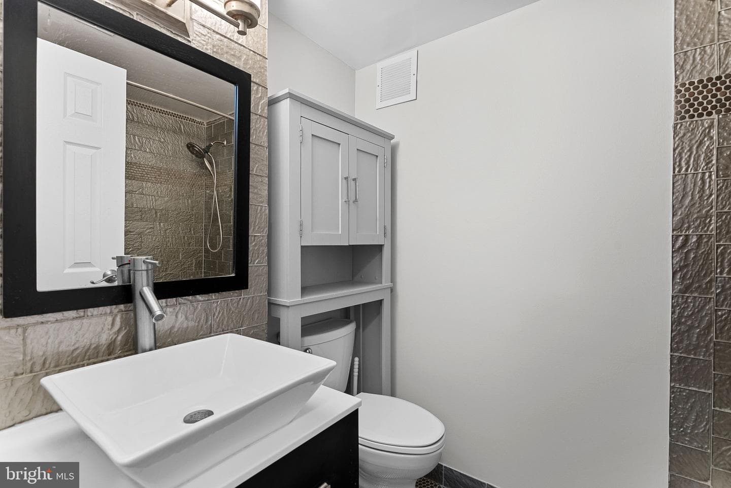5340 Holmes Run Parkway #107 photo 21