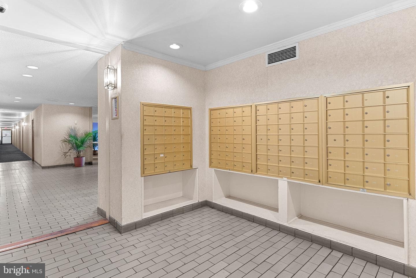 5340 Holmes Run Parkway #107 photo 28