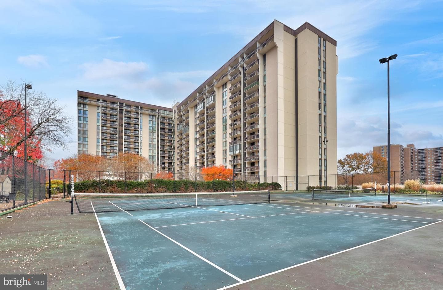 5300 Holmes Run Parkway #410 photo 36