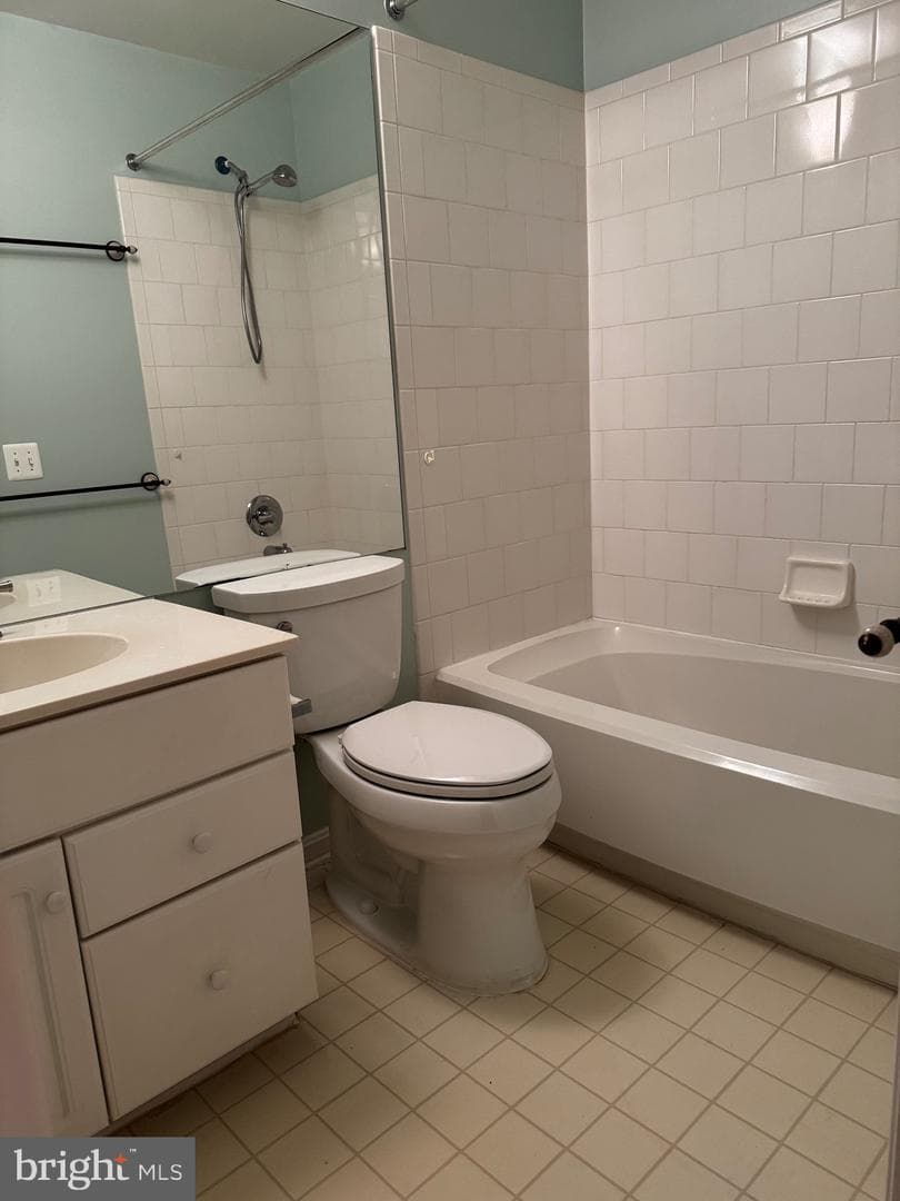 6012 Ricketts Walk photo 16
