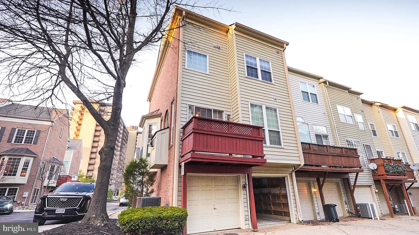 6012 Ricketts Walk photo 24