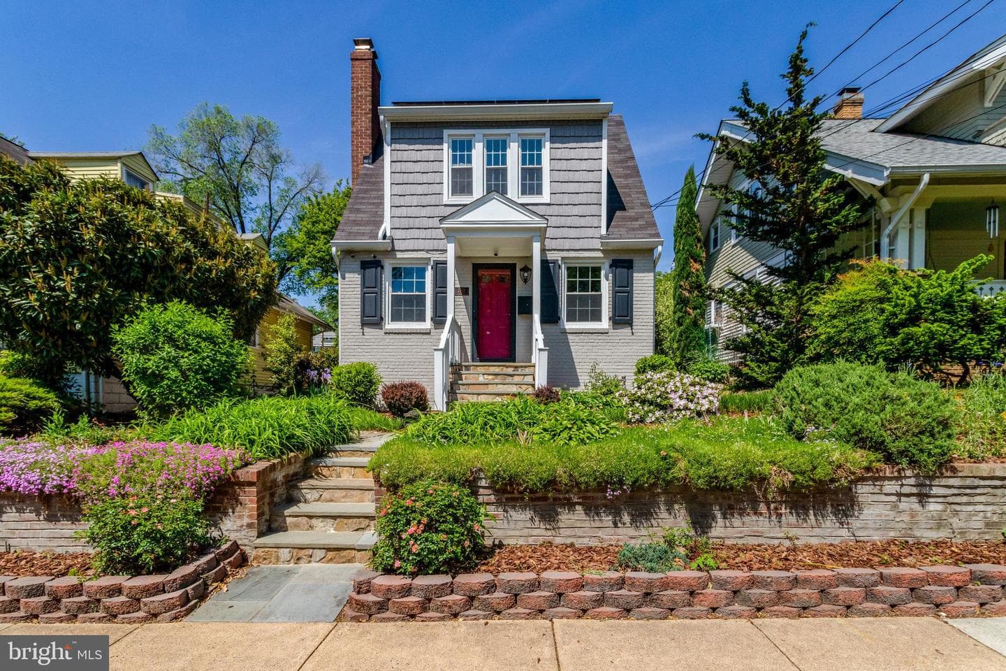 2708 Sycamore Street photo 1