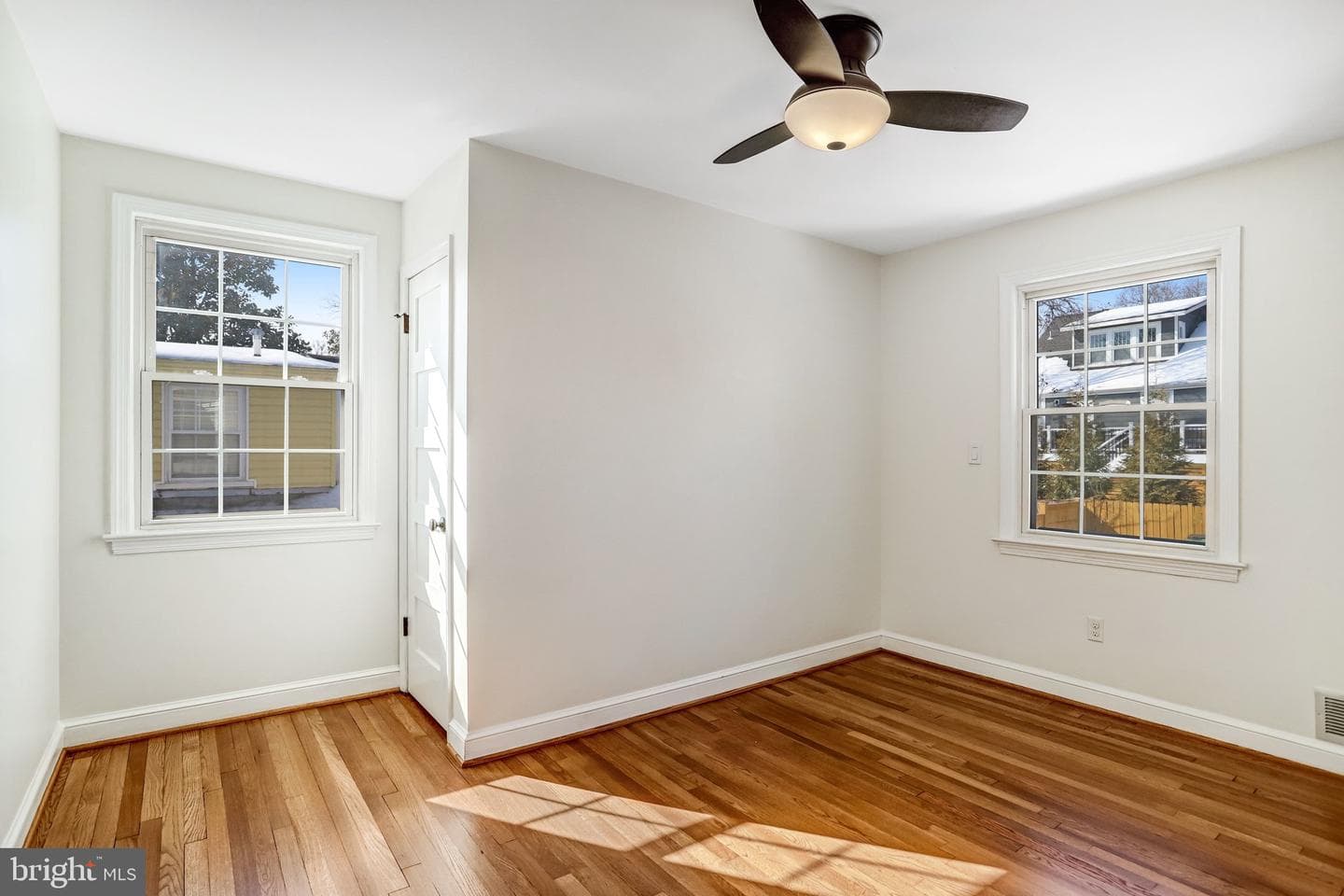2708 Sycamore Street photo 33
