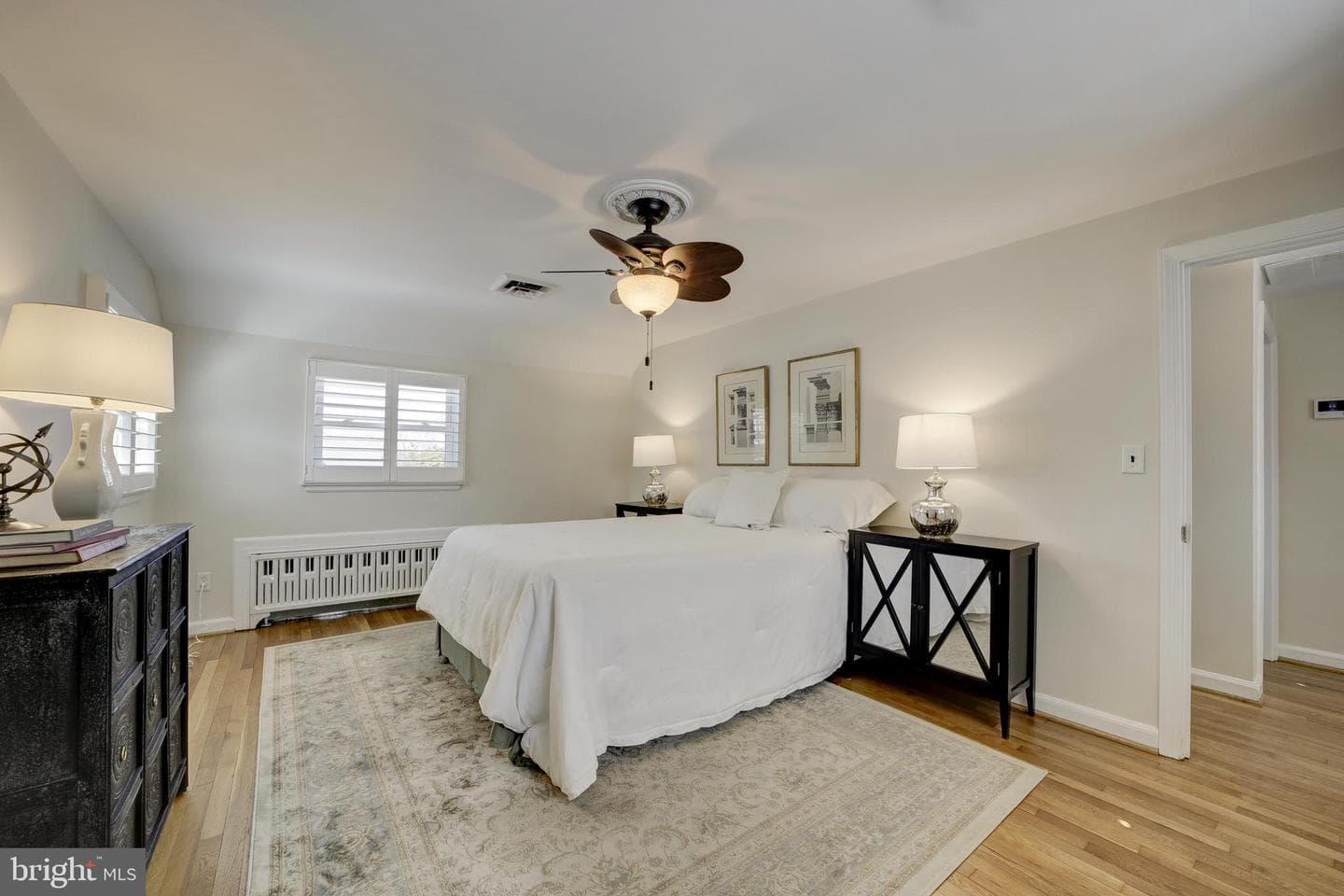 808 Enderby Drive photo 29