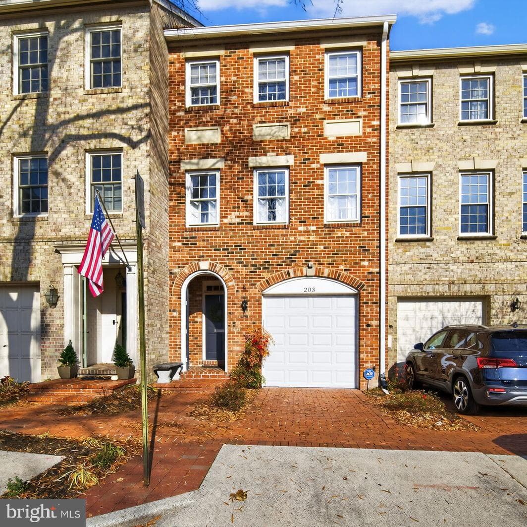 203 Princess Street photo 30