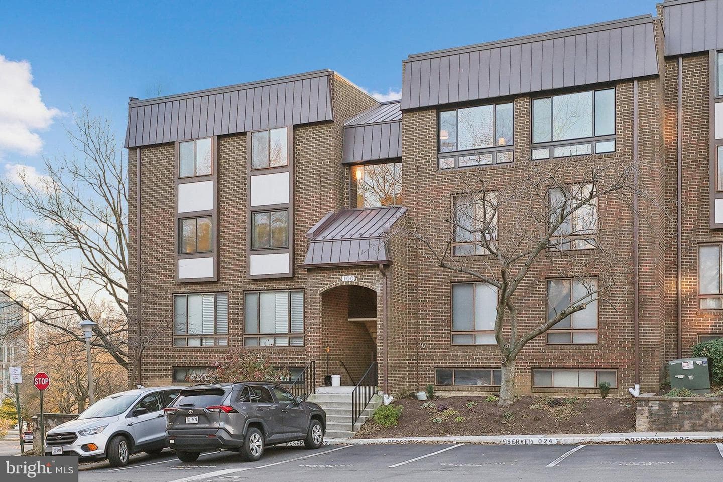 100 Roberts Lane #300
