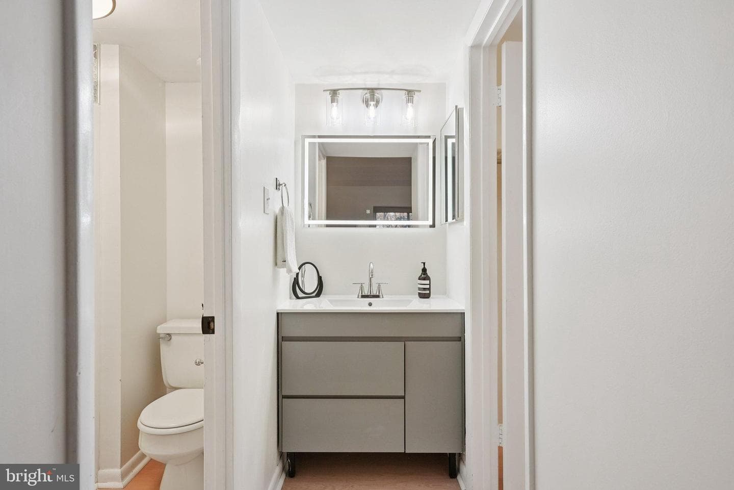 100 Roberts Lane #300 photo 14