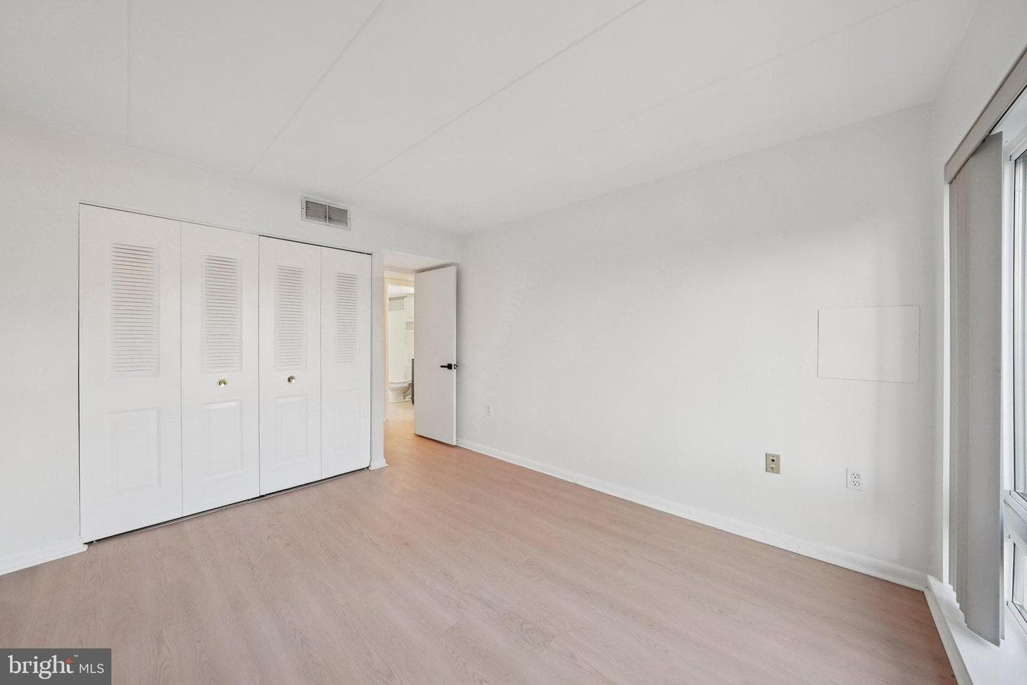 100 Roberts Lane #300 photo 17
