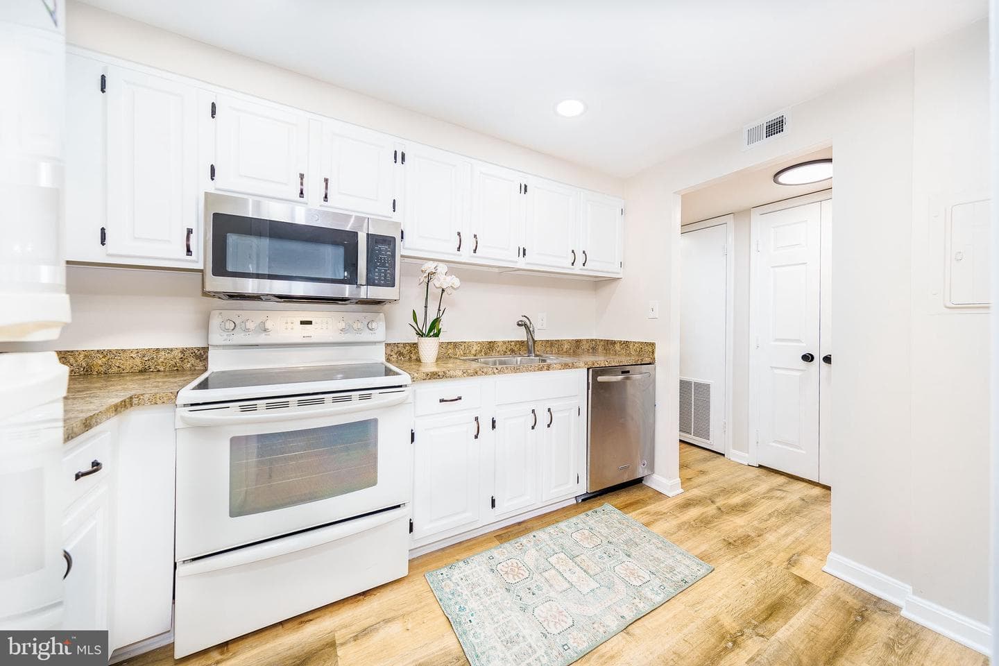 801 N Howard Street #303 photo 3