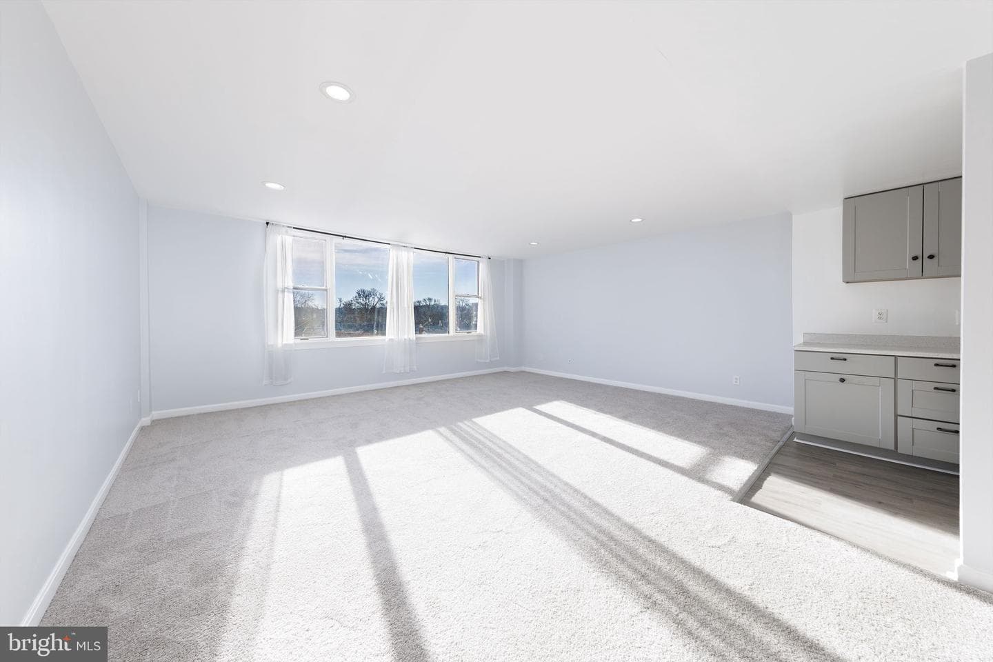 4600 Duke Street #413 photo 16