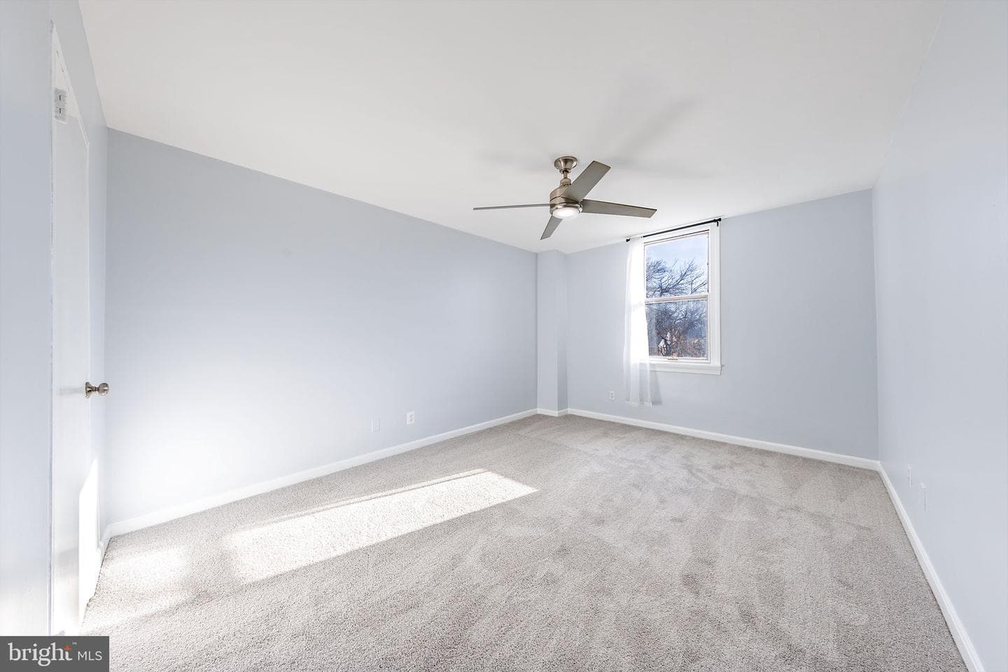 4600 Duke Street #413 photo 25