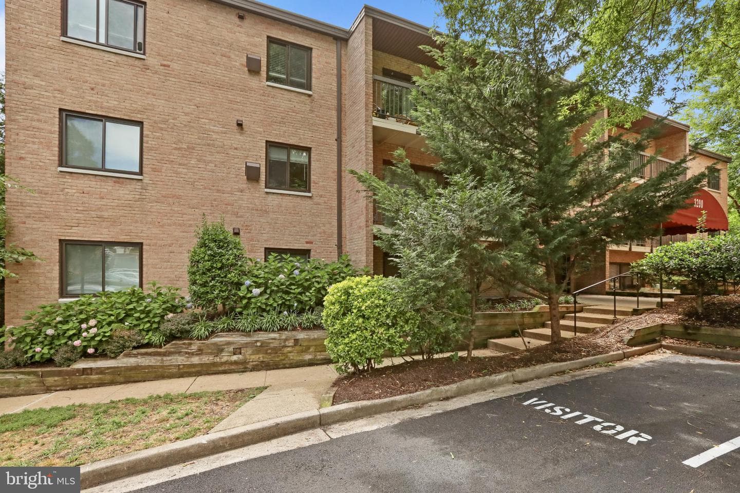 3200 S 28th Street #403 photo 9