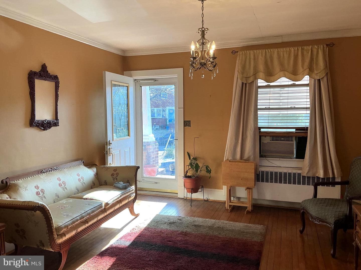 520 E Mount Ida Avenue photo 2