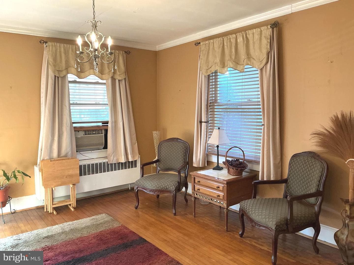 520 E Mount Ida Avenue photo 3
