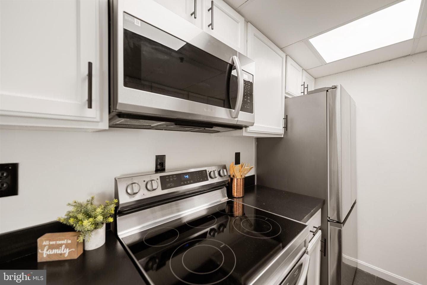 5911 Edsall Road #908 photo 11