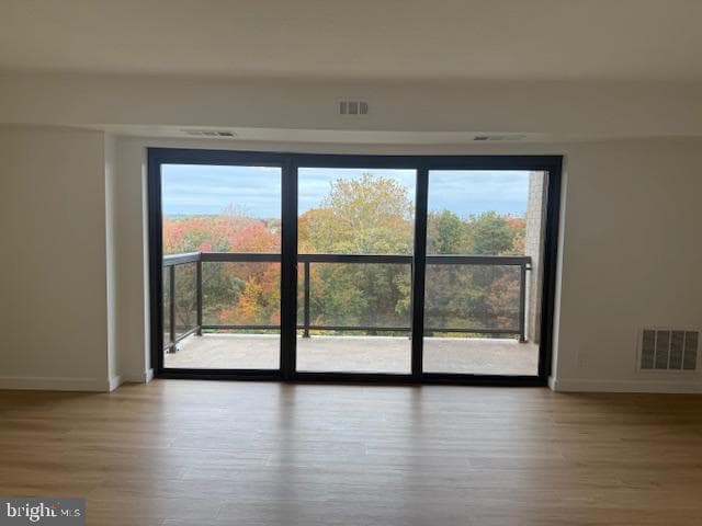 205 Yoakum Parkway #1016 photo 11