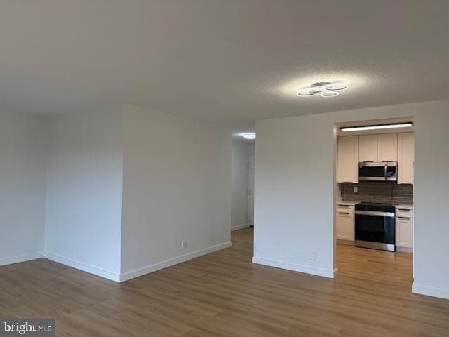 205 Yoakum Parkway #1016 photo 5