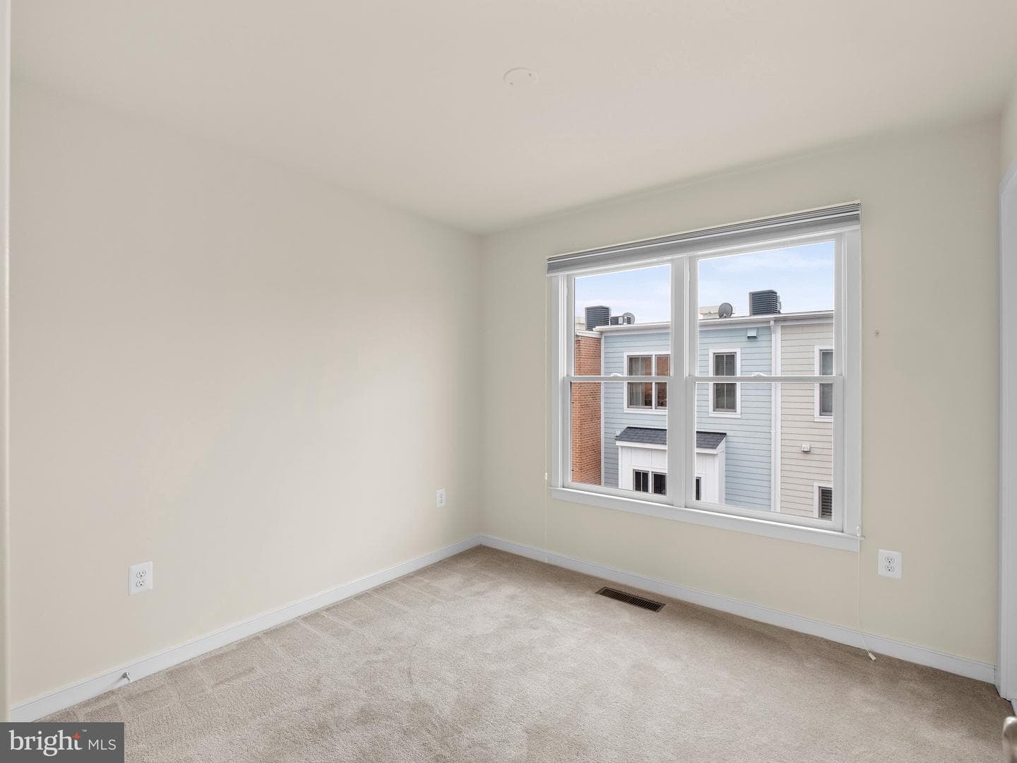 918 Pete Jones Way photo 30