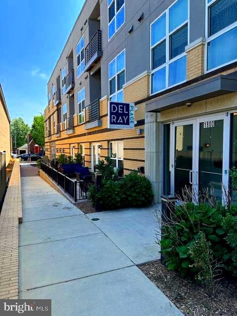 1800 Mount Vernon Avenue #207 photo 3
