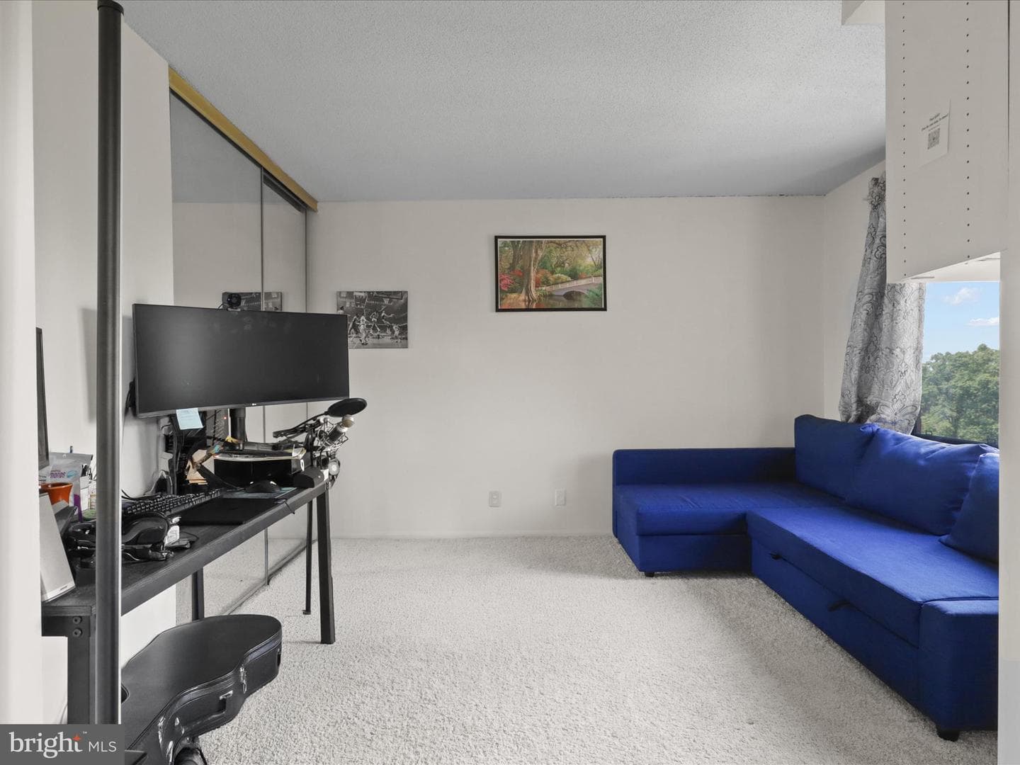 205 Yoakum Parkway #1020 photo 22