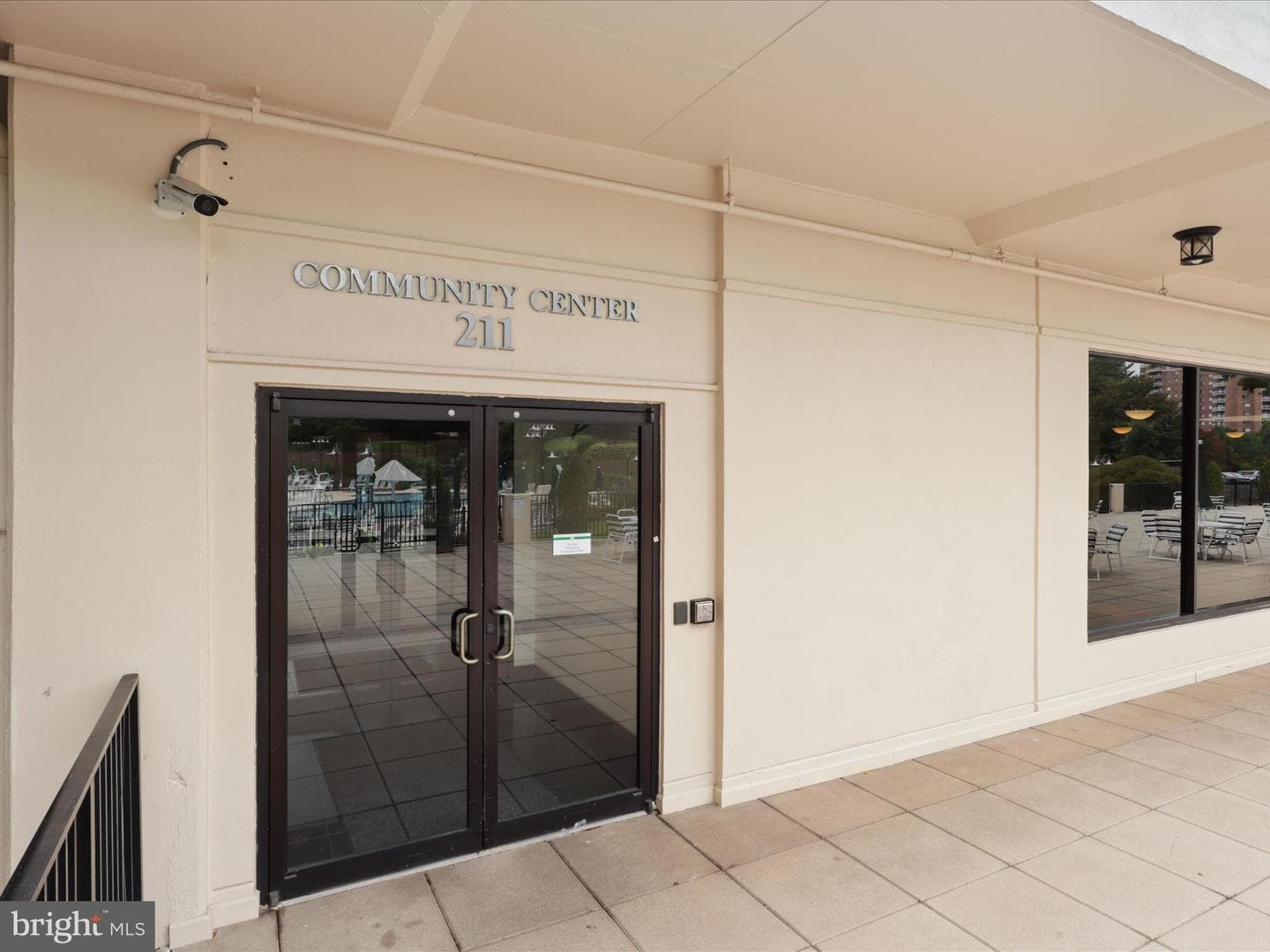205 Yoakum Parkway #1020 photo 50