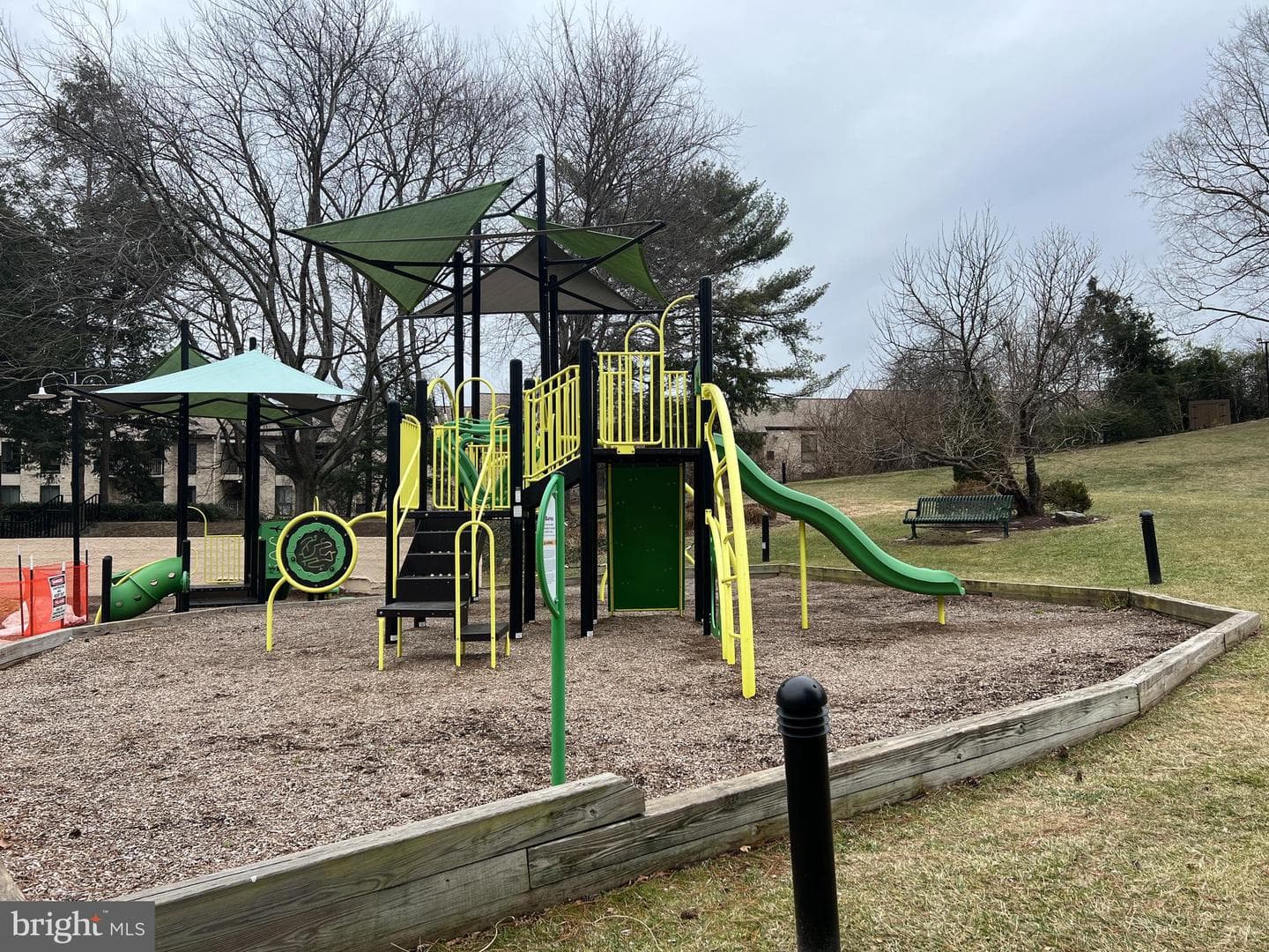205 Yoakum Parkway #1020 photo 55