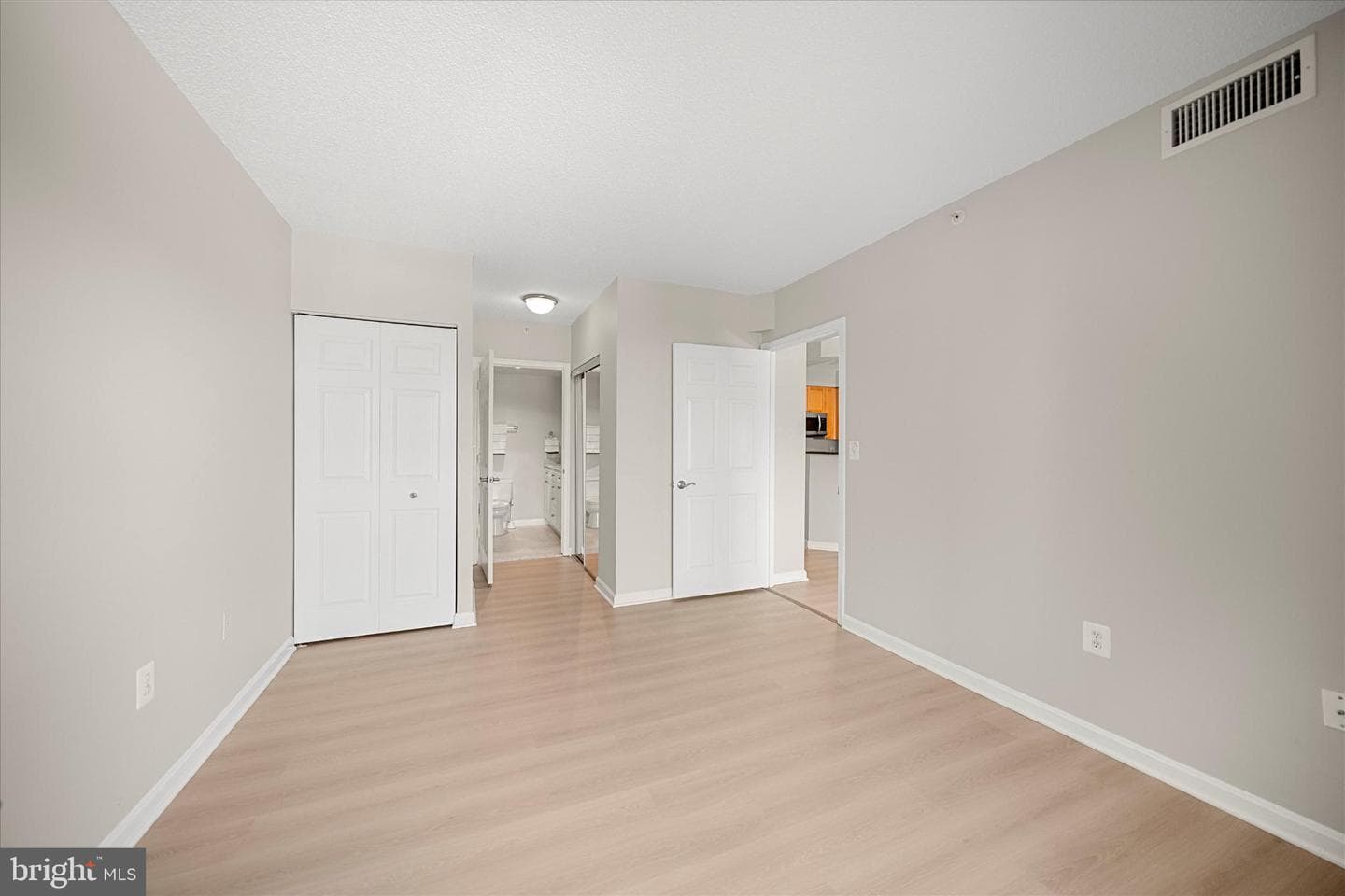3101 N Hampton Drive #1005 photo 9