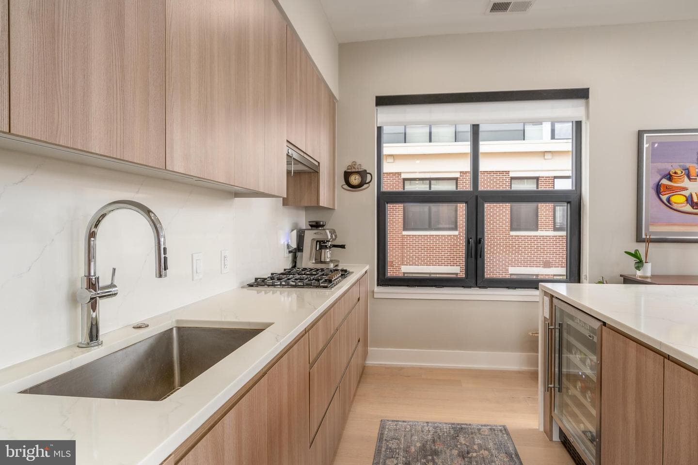 737 Swann Avenue #502 photo 5