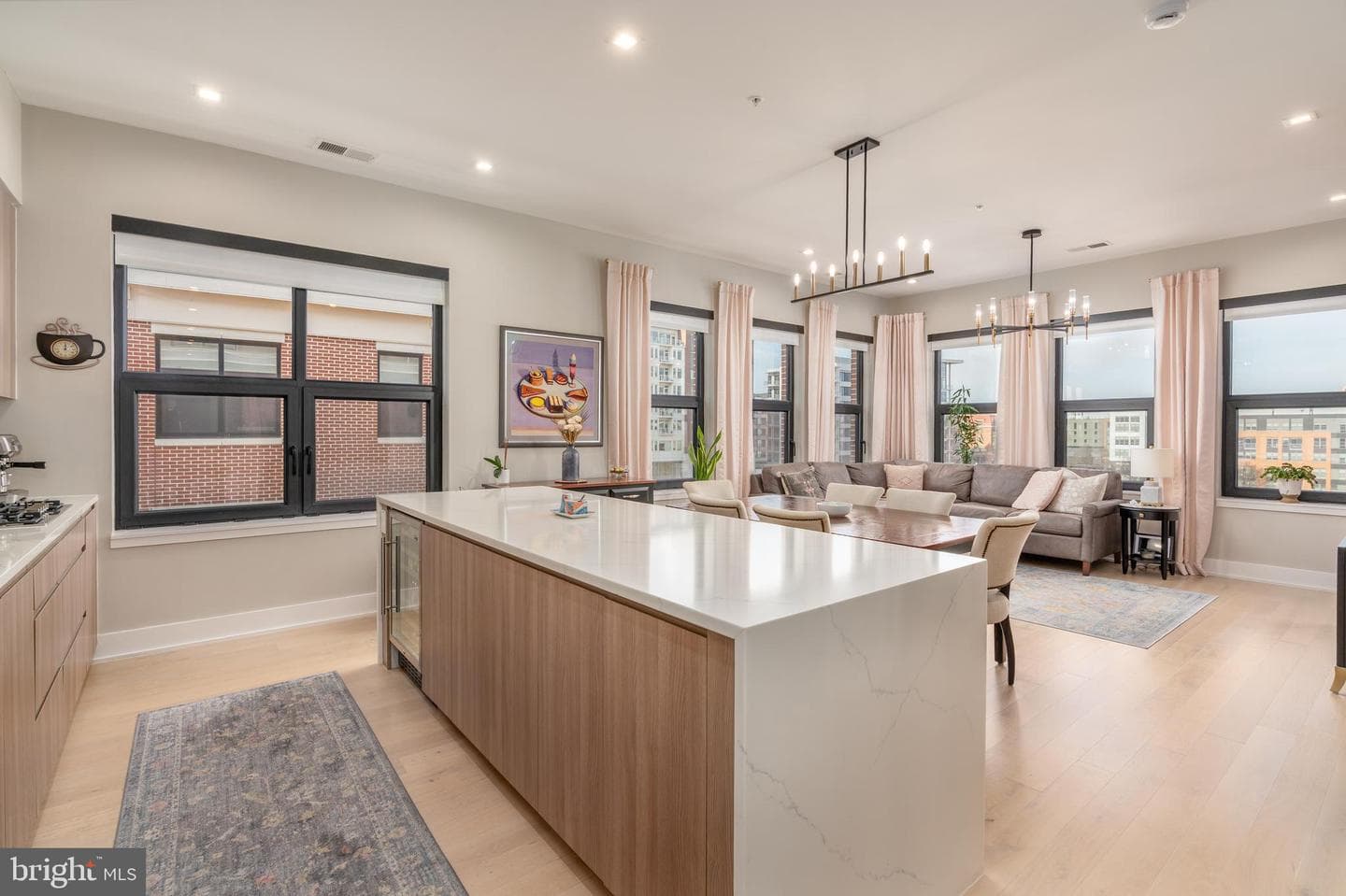 737 Swann Avenue #502 photo 8