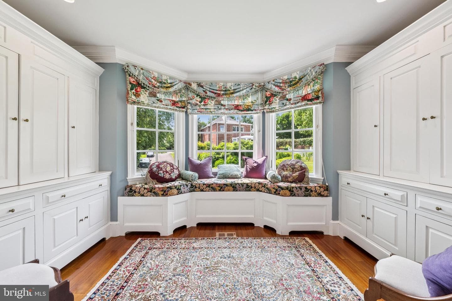 320 1/2 Mansion Drive photo 16