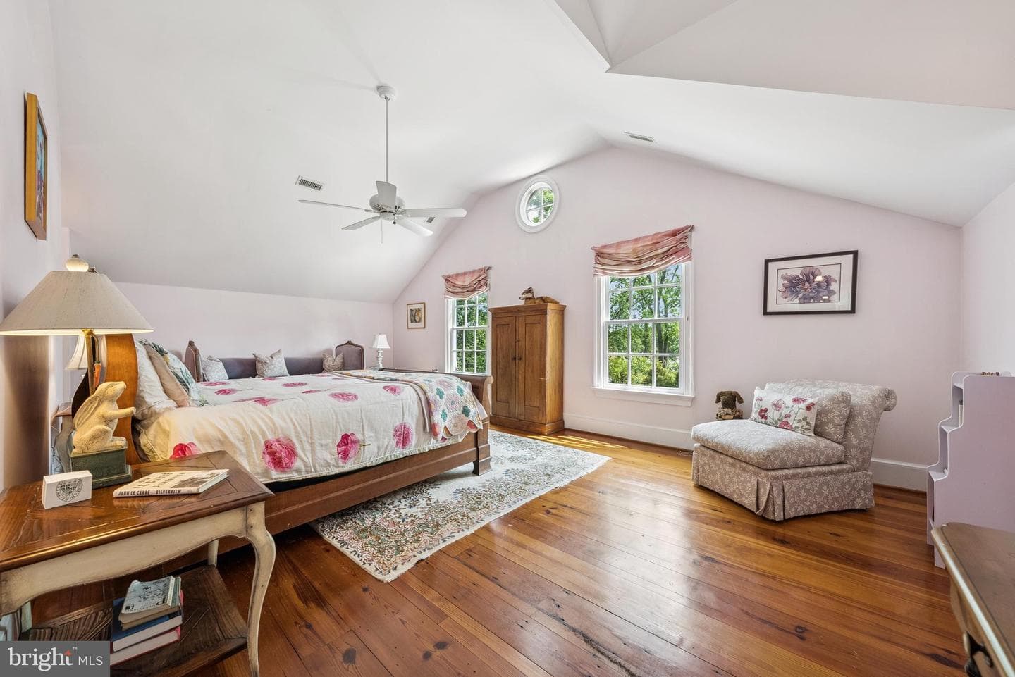 320 1/2 Mansion Drive photo 29