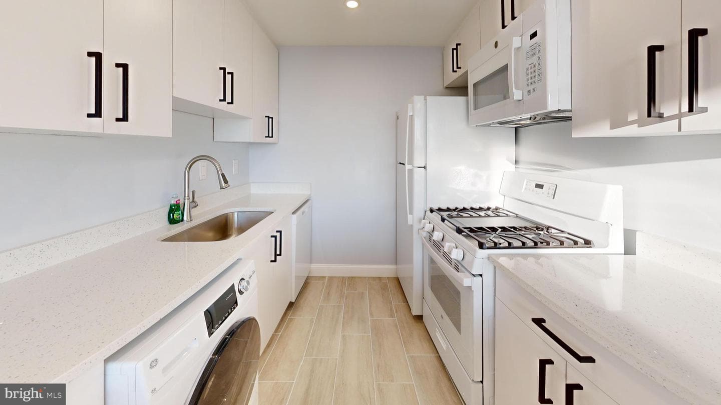 4600 Duke Street #1524 photo 2