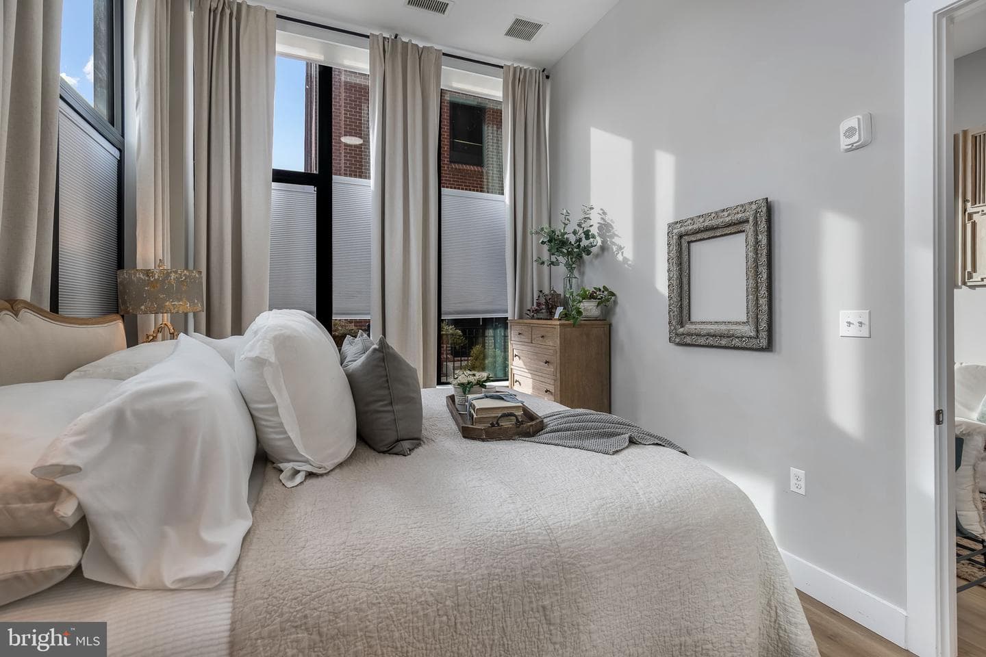 801 N Fairfax Street #142 photo 16