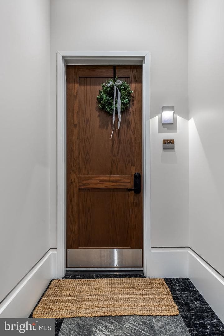 801 N Fairfax Street #142 photo 3