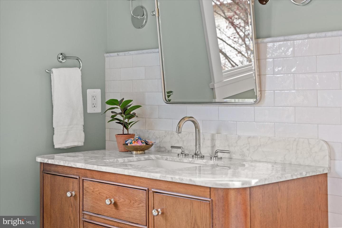 14 W Bellefonte Avenue photo 55