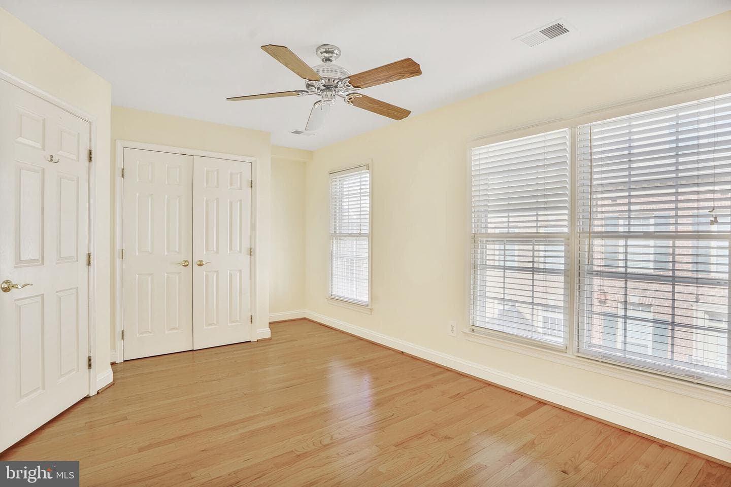 811 Water Place photo 13