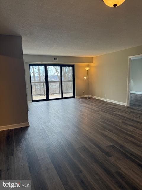 309 Yoakum Parkway #314 photo 23