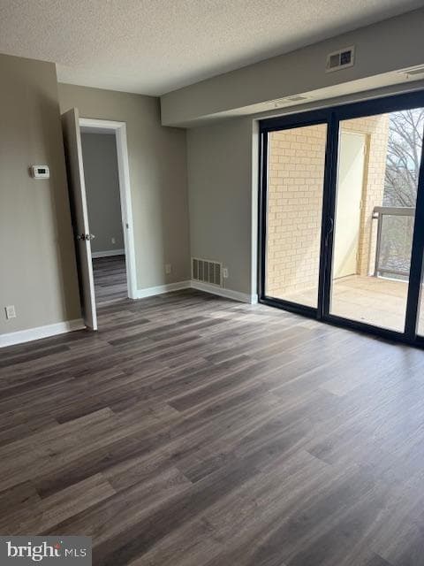 309 Yoakum Parkway #314 photo 24