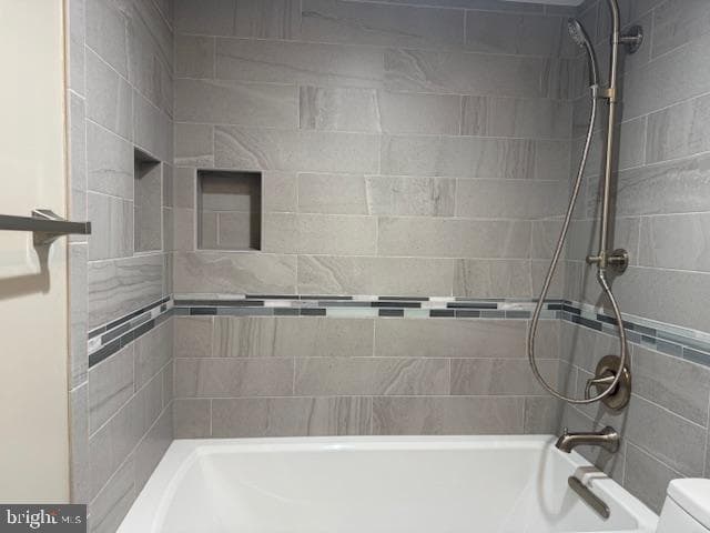 309 Yoakum Parkway #314 photo 38