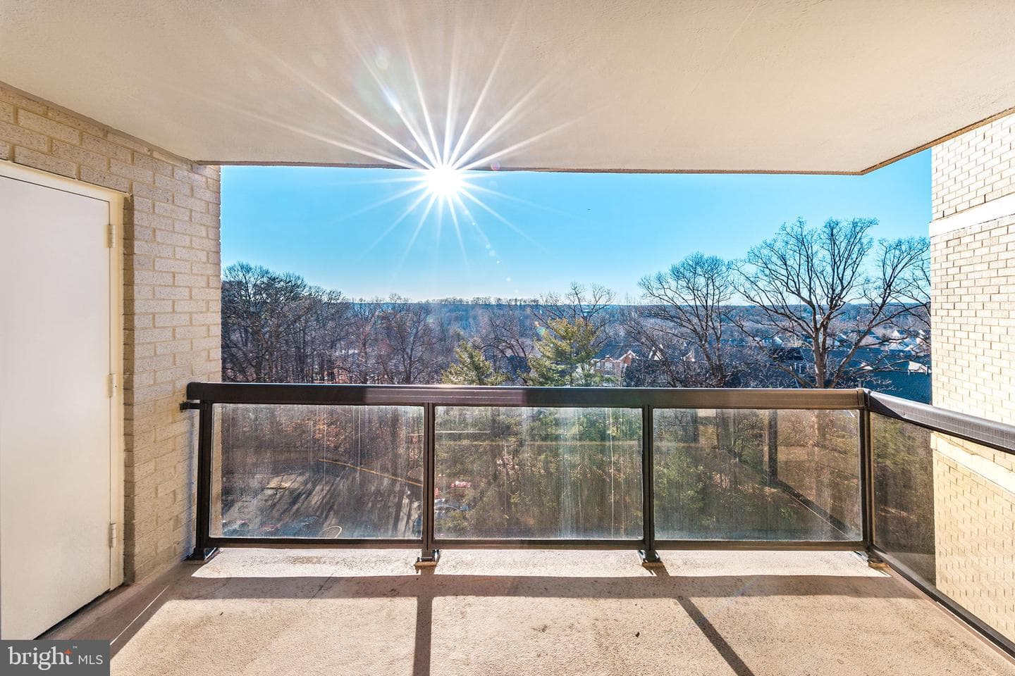 307 Yoakum Parkway #802 photo 13