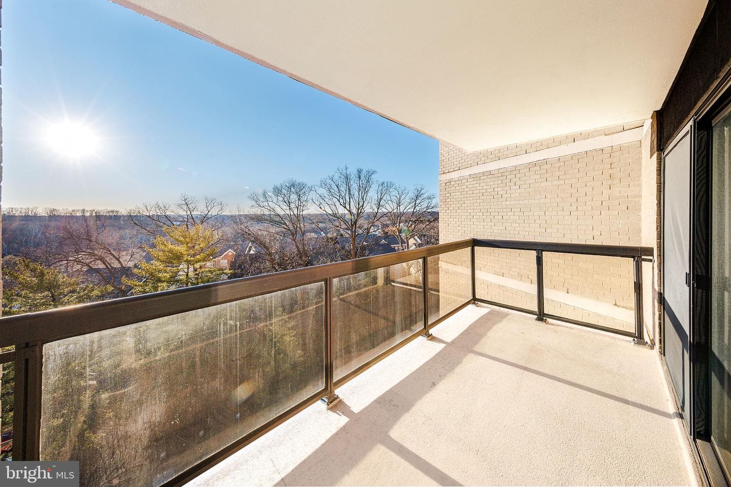 307 Yoakum Parkway #802 photo 15