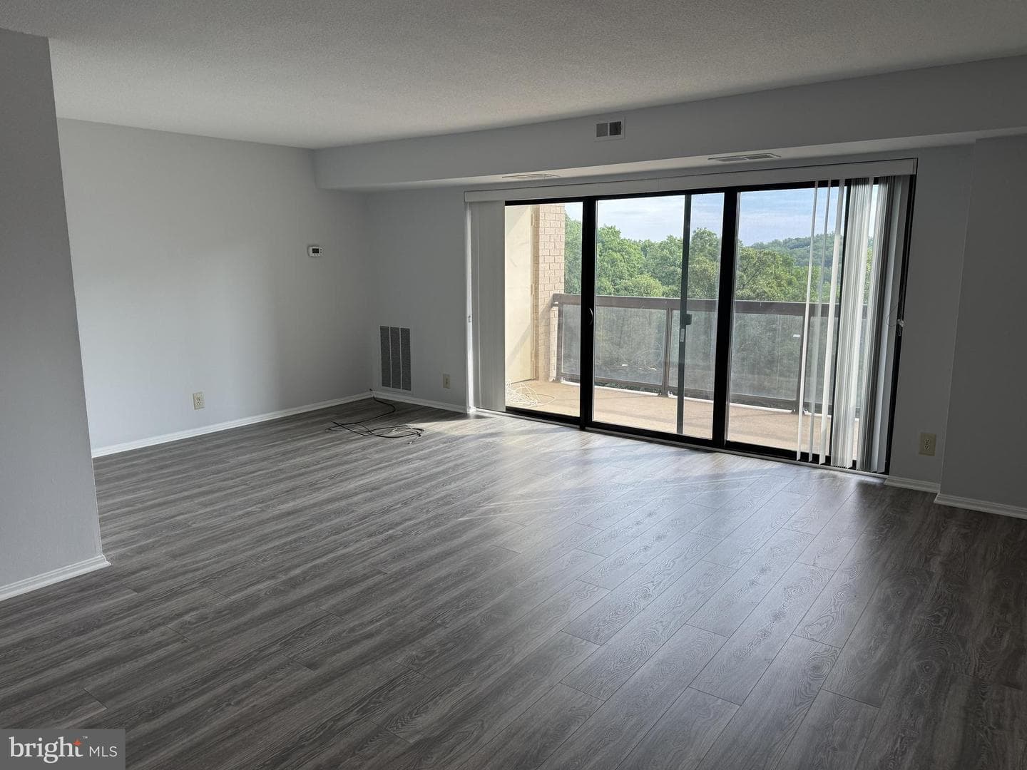 307 Yoakum Parkway #802 photo 3