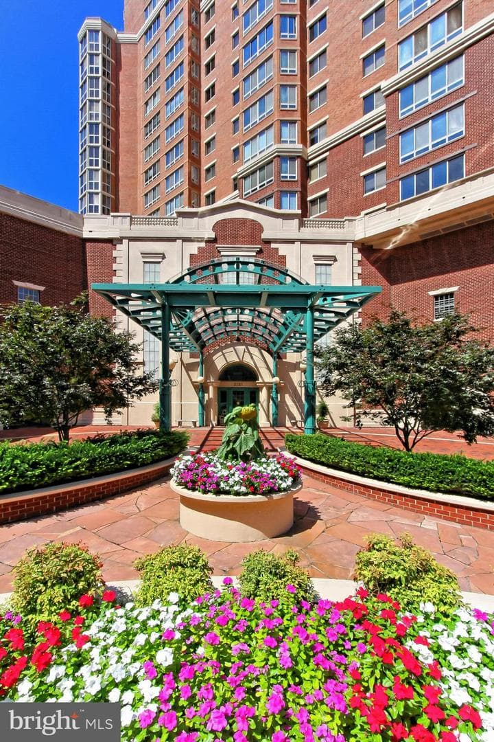 2121 Jamieson Avenue #1103 photo 5