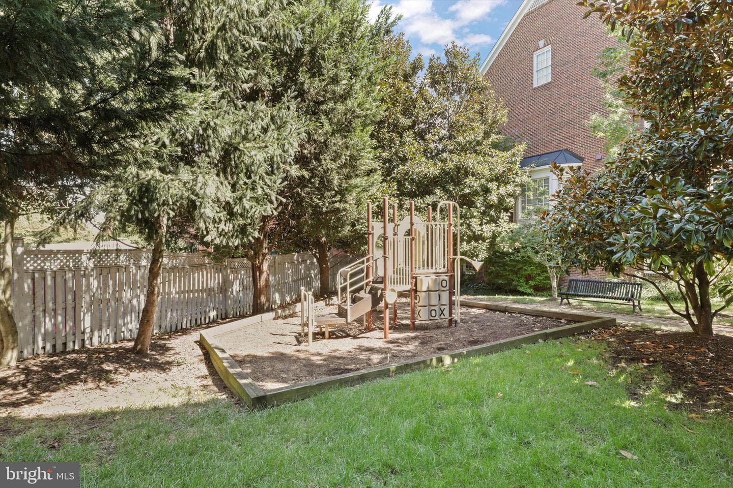 1410 Roundhouse Lane photo 42