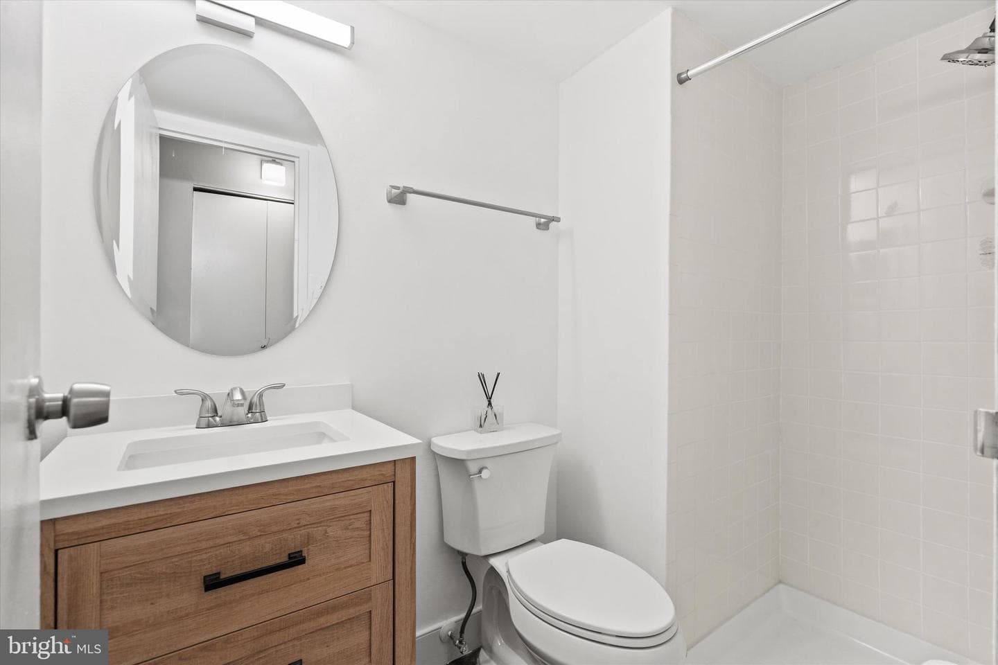200 N Pickett Street #1013 photo 8